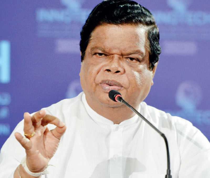 අවශ්‍ය වුණොත් යට ඇඳුම් සතොස මඟින්