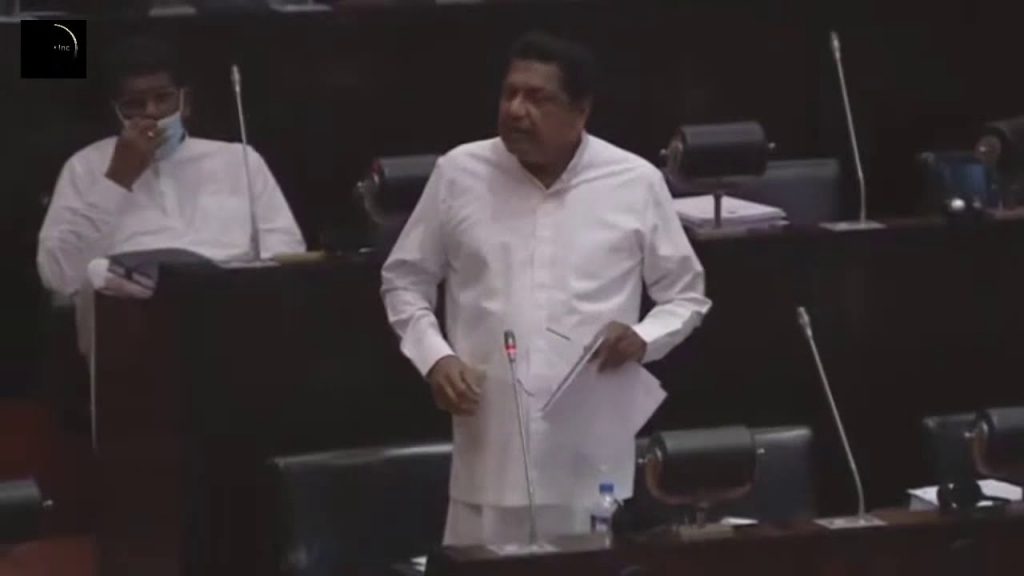 පාස්කු ප්‍රහාරය කැරකී ආ නිසා ආණ්ඩුවට පිස්සු හැදිලා