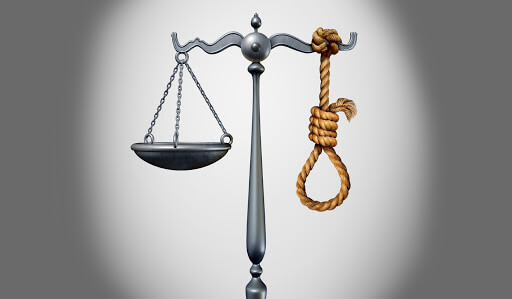 සම්ප්‍රදායෙන් පිට පැන මරණ දඬුවම් තීන්දුවක් ප්‍රකාශ කෙරේ