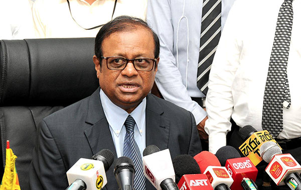 “එක රටක් එක නීතියක්” නම් සමහර වැරදි කාරයන්ට විතරක් සමාව ලැබෙන්නෙ කොහොමද?