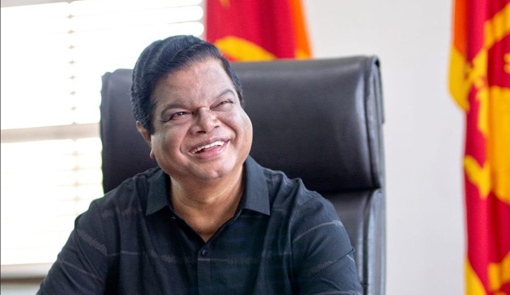 සාගතයක් එනවා නම් දෙස් දෙවොල් නොතියා ගෙවල් ඇතුළේ හරි එළවළු වවා ගන්න