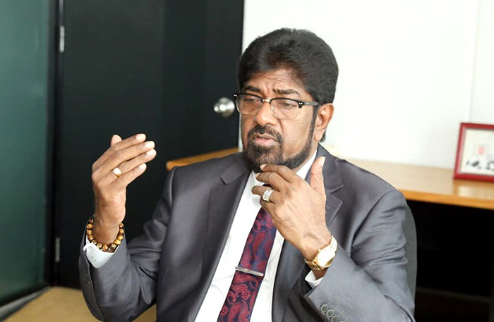 ජනවාරි 1 වැනිදා සිට කොවිඩ් එන්නත් කාඩ්පත අනිවාර්යයි