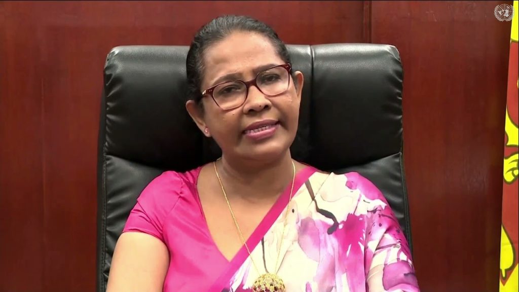 මේ මොහොතේ බස් ගාස්තු ඉහළ දාන්න බැහැ