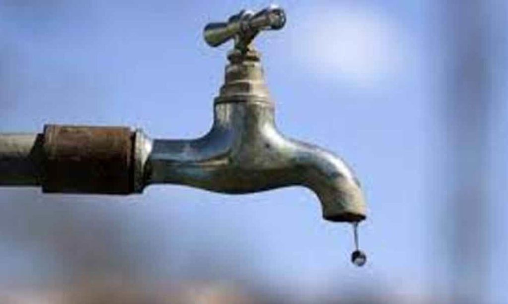 ගම්පහ ප්‍රදේශ රැසකට පැය 14ක ජල කප්පාදුවක්