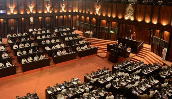 අගමැති වරයා ධුරයෙන් ඉවත් නොවුණහොත් විපක්ෂ විශ්වාසභංගයට ස්වාධීන මන්ත්‍රී කණ්ඩායමේ සහාය