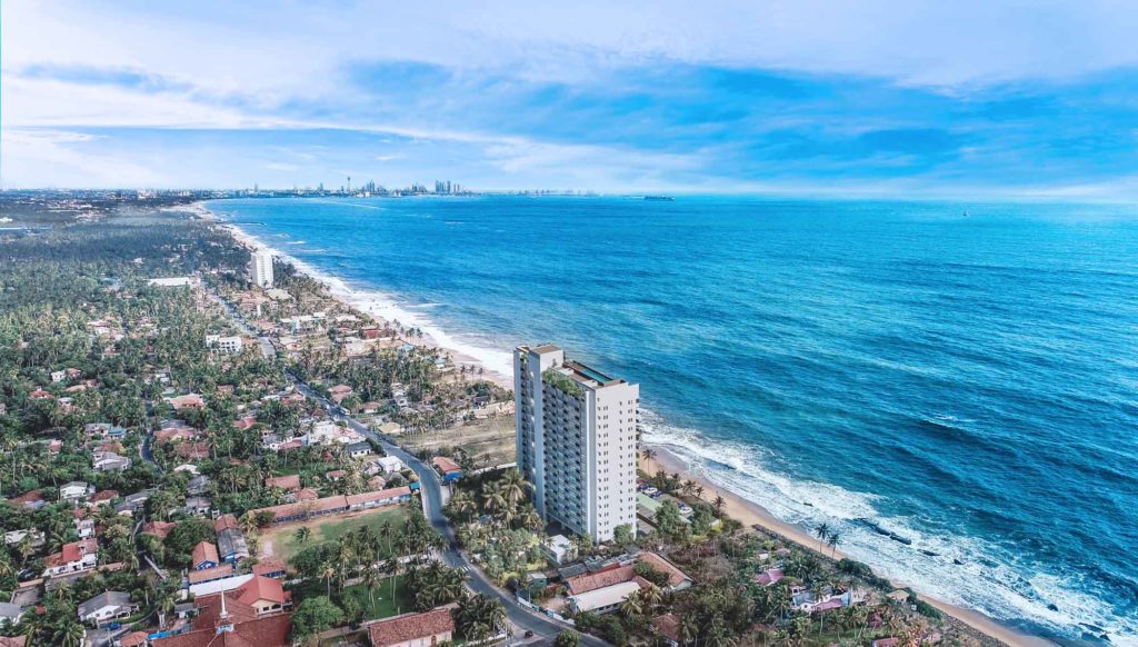 ගෑස් නැව් දෙකක් උස්වැටකෙයියා මුහුදේ