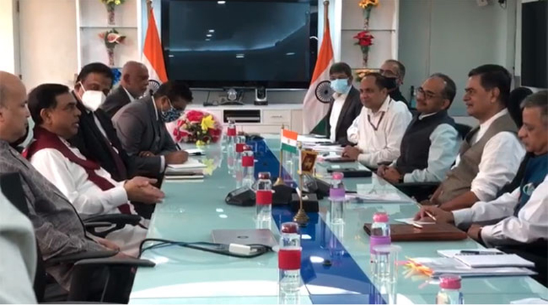 විදුලි බල අර්බුදයට පුනර්ජනනීය බලශක්ති විසඳුම් සොයන්න මුදල් ඇමති ඉන්දියාවේ දී සාකච්ඡා