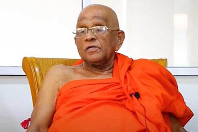 මුදල් ඇමති කම අගමැතිට දෙන්න