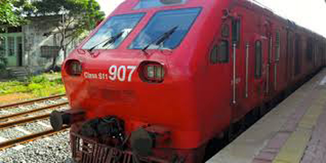 කෝච්චියට ඩීසල් ඇත්තේ දවස් දෙකකටයි