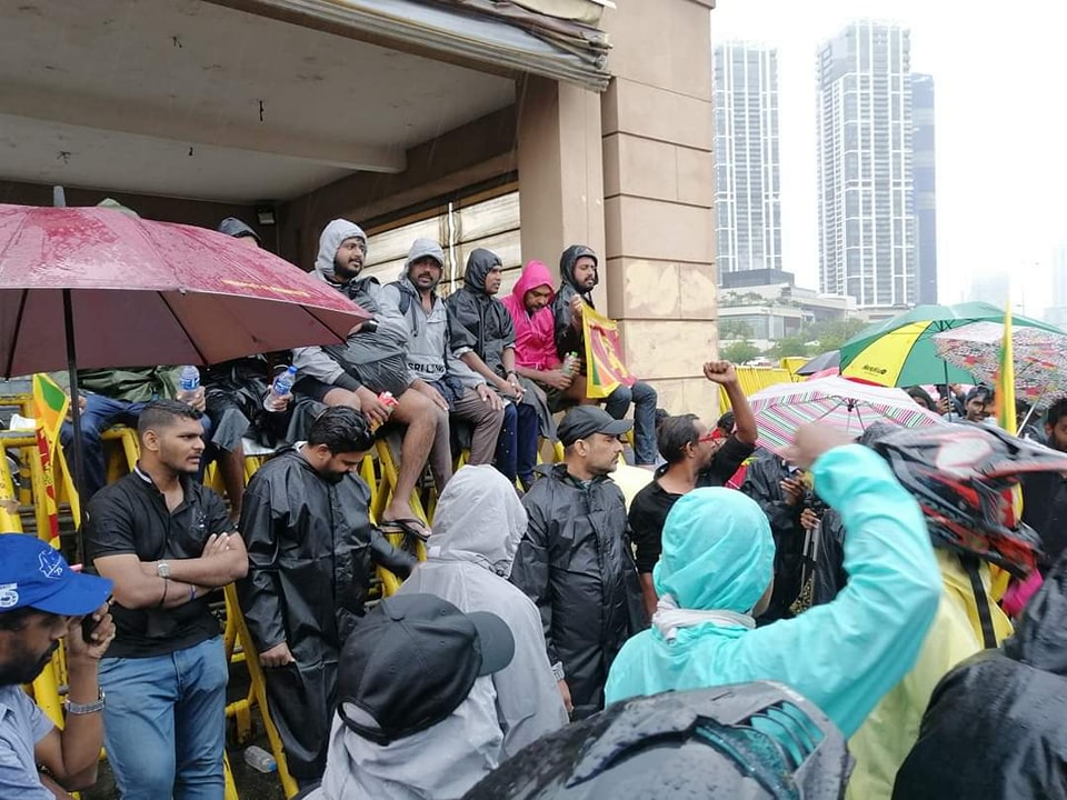 ගාලු මුවදොර ජනතා විරෝධය තවමත්