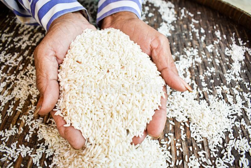 වී අළෙවි මණ්ඩලය සහල් මිල රුපියල් පහකින් අඩු කරයි