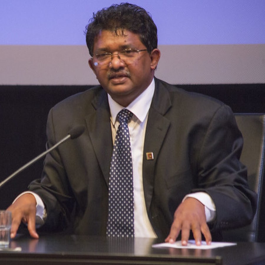  කොළඹ ජනාධිපති මන්දිරය ඇතුළු  ස්මාරක පුරා විද්‍යා අධ්‍යක්ෂ ජනරාල් ගේ අවධානයට