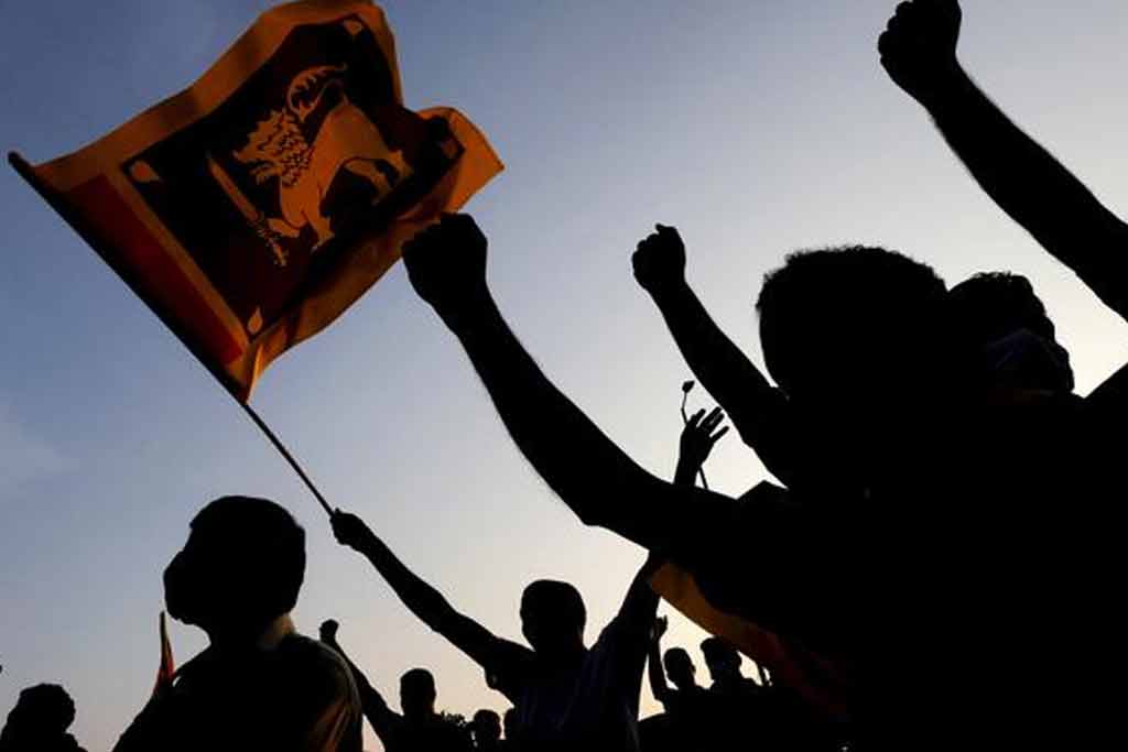 අග්‍රාමාත්‍ය කාර්යාලය ඉදිරිපිට කඳුළු ගෑස්