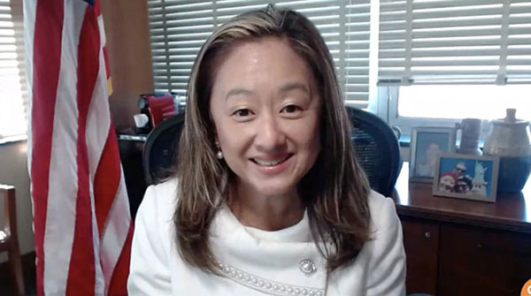 ඇමෙරිකා තානාපතිනිය ප්‍රචණ්ඩතවය හෙළා දකී