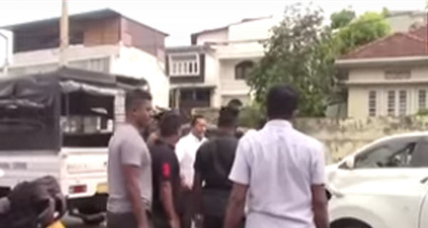 විමල්ට පහර දෙන්න යයි