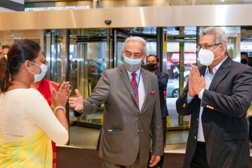 ගෝඨා දින අනූවක් තායිලන්තයේ හෝටලයක