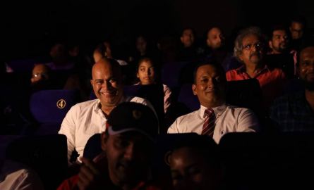 “ද ගේම්” බලන්න රන්ජන් සිපිරි ගෙයින් එළියට