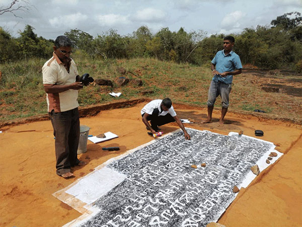 ඓතිහාසික තෝණිගල සෙල්ලිපිය මහජන ප්‍රදර්ශනයට