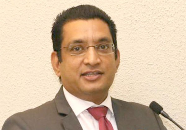 අර්බුදය අවස්ථාවක් කරගන්නා හැටි ඇමති අලි සබ්රි කියයි