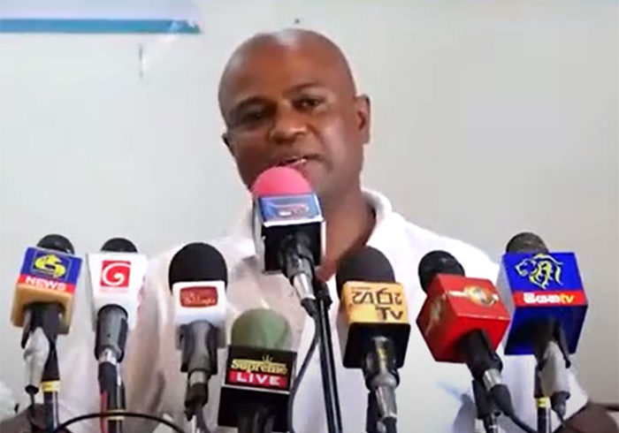 ආසියානු ක්‍රිකට් ජයග්‍රහණය පිටිපස්සේ ඉන්නේ නාමල්; ඔහුට ඇමති කමක් දිය යුතුයි