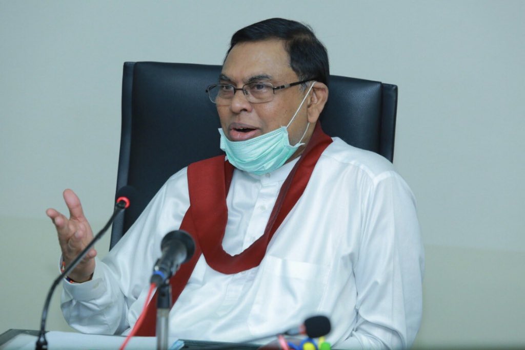 බැසිල් බල රහිත කරමින් 22 තෙවන වර කියවීමේදී ද සම්මත වෙයි