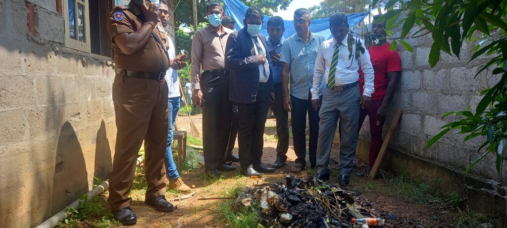 විෂ දුමක් වැදී පානදුර සිසුන් 36 ක් ඇතුළු 39 දෙනෙකු රෝහලේ