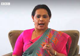 ඩයනා ගමගේගේ පුරවැසි භාවය ගැන බ්‍රිතාන්‍ය මහ කොමසාරිස් කාර්යාලයෙන් තොරතුරු ගැනීමට නියෝග