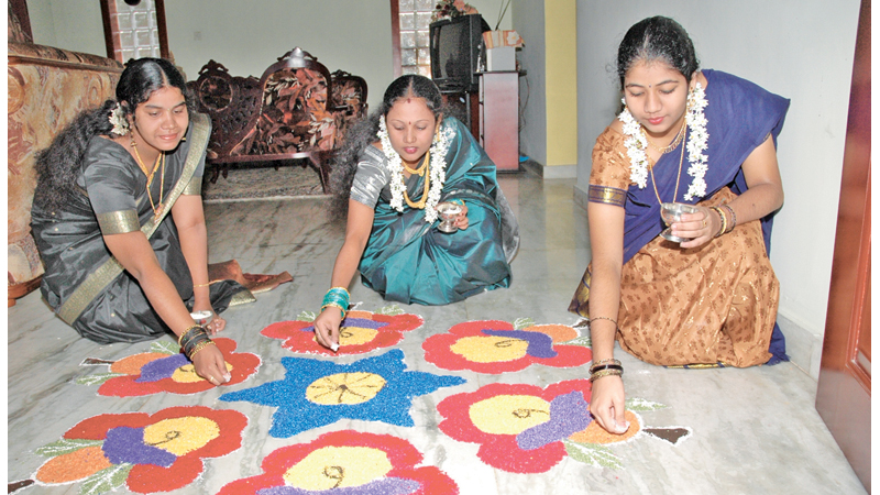 අද තයිපොන්ගල් නිසා “කළුවර” නැතිලු