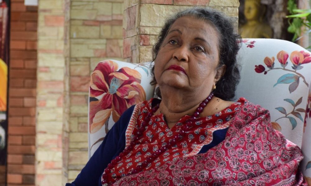 සුමිත‍්‍රා පීරිස් අවමඟුල රාජ්‍ය ගෞරව සහිතව හෙට