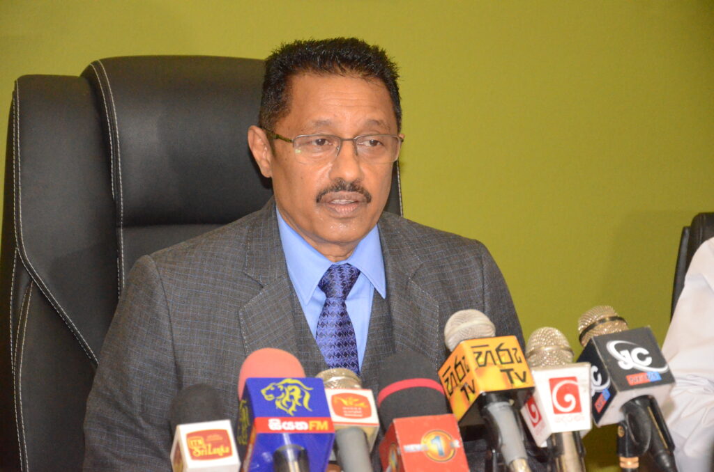 පාර්ලිමේන්තු ඡන්දයකින් මහජන උපයෝගීතා කොමිෂන් සභාවේ සභාපති ඉවත් කරවීම නරකයි