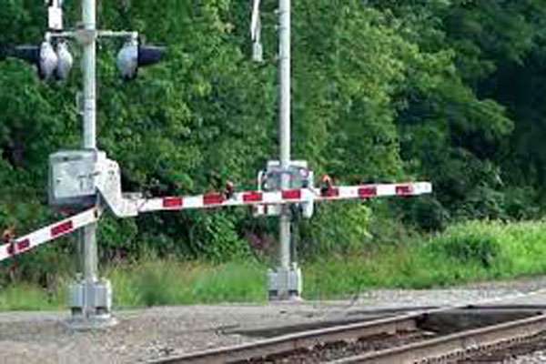 දුම්රිය හරස් මාර්ගයක් වැසෙයි