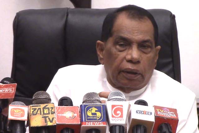 දකුණු පළාතේ පාසල් ගුරුවරුන්ට අලුත් චක්‍රලේඛයක්