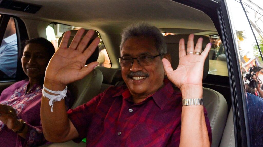 “කුමන්ත්‍රණය” පොත ගැන ගෝඨා උසාවි යන්න හදයි; සමීපමතයෝ එපා කියති
