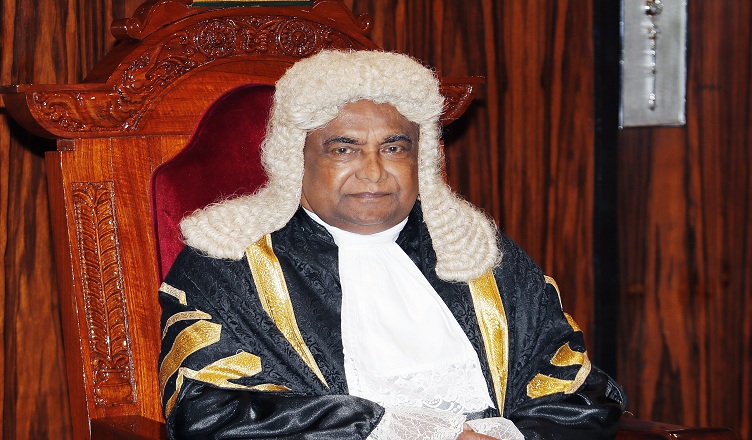 කතානායකට එරෙහි විශ්වාස භංගය පරදියි
