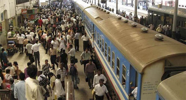 දුම්රියේ සිඟමන් යදින යාචකයින් කරදරයක්