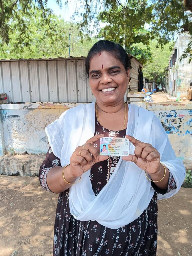 ශ්‍රී ලාංකේය කේ.නාලනී ඉන්දීය මැතිවරණයේ දී ඡන්දය දෙයි