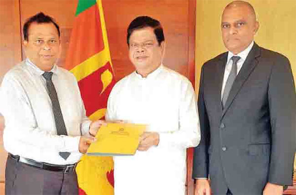 වැඩබලන දුම්රිය සාමාන්යාධිකාරි එස්.එස්. මුදලිගේ