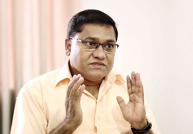 කම්කරු වැටුප වැඩි කරන හැටි විජිත කියයි