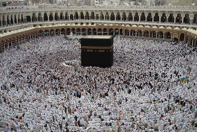 හජ් වන්දනාව අතරතුර 14 දෙනෙකු මියයයි