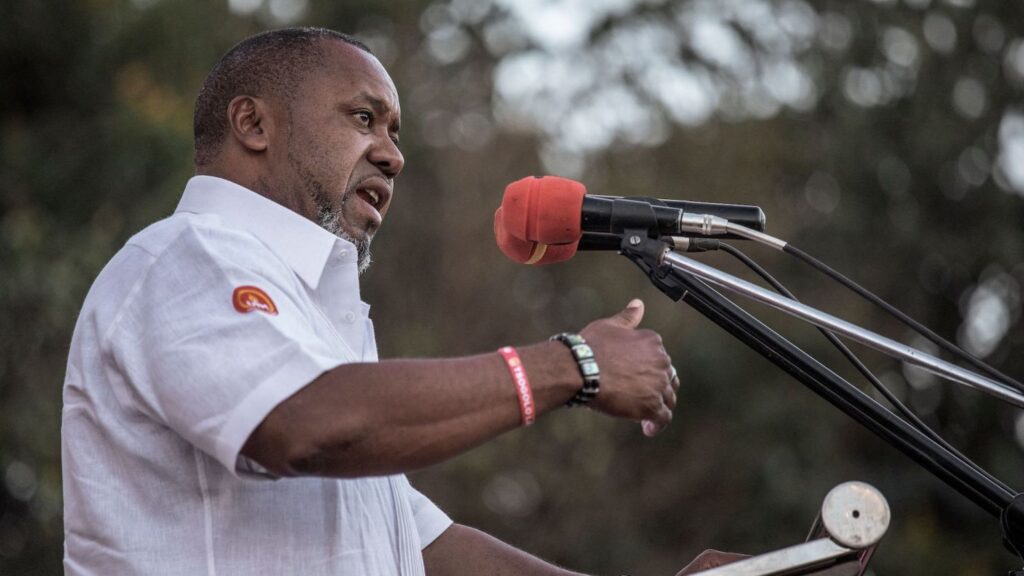 මලාවි උප ජනාධිපති ඇතුළු නවයක් සහිත ගුවන් යානයක් අතුරුදන්