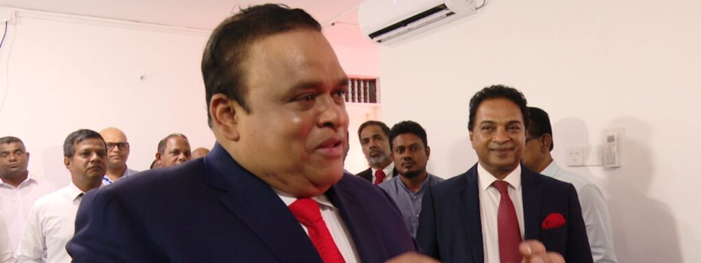 පොහොට්ටුව සූදානම් නම් ජනපතිවරණයට මාත් සූදානම්