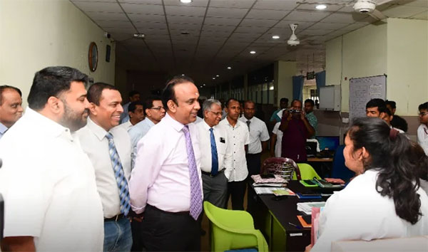 යාපනය ශික්ෂණ රෝහලේ ඇට මිදුලු බද්ධ කිරීමේ ඒකකය විවෘත කෙරේ