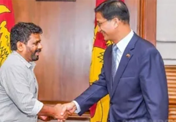 චීනයෙන් මෙරටට ගංවතුර සහනාධාර