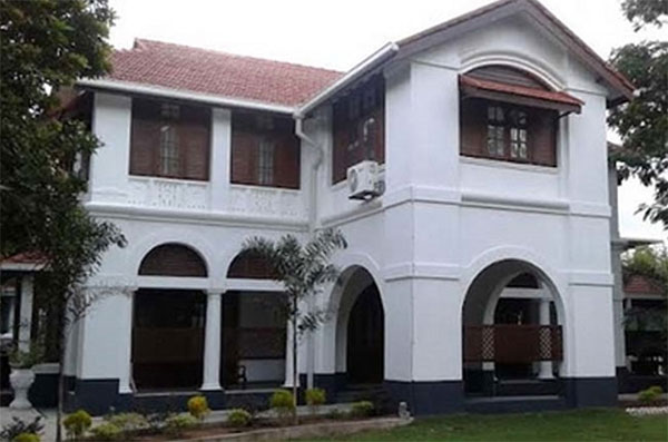 නිල නිවාස නොදුන් හිටපු ඇමැතිවරුන්14කට සිහිකැඳවීම්