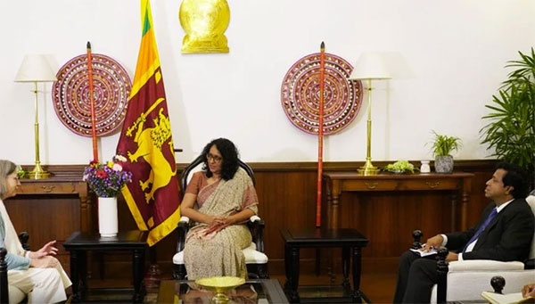 ශ්‍රී ලංකාවේ ඔස්ට්‍රියානු තානාපතිවරිය අගමැතිනිය හමුවෙයි