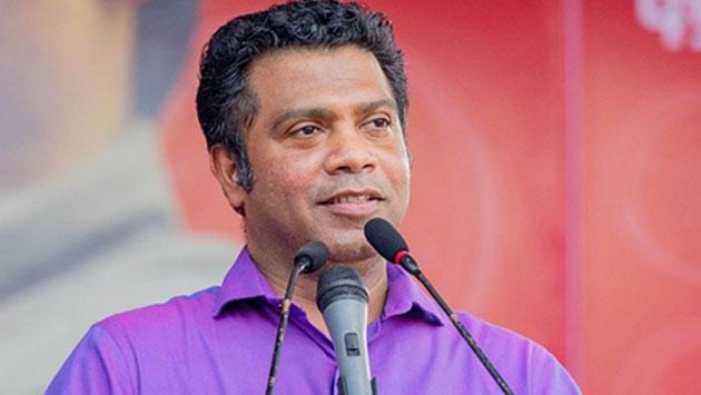 තමන්ගේ උපාධි සුදුසුකම් ගැන කතානායක කතා කරයි