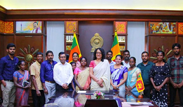 මලෛහම් ජනයාගේ මූලික ඉල්ලීම් ගැන අගමැතිනියගේ අවධානය