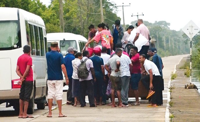 සෝමාවතී පුදබිමට යන මඟ ජලයෙන් යටවෙයි