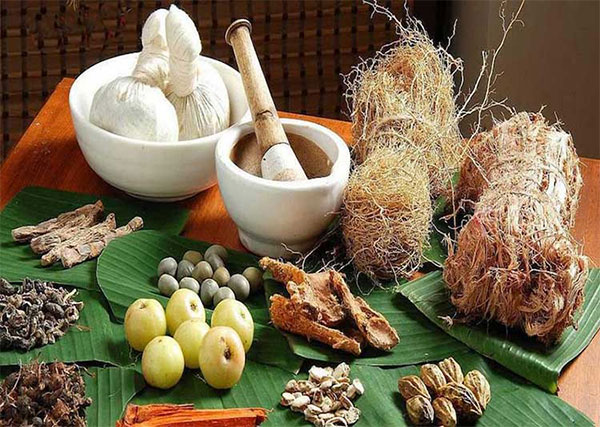 ලෝක ආයුර්වේද දින සැමරුම් උත්සවය අද