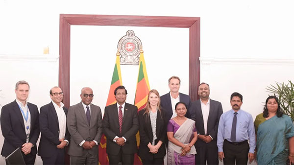 ලෝක බැංකු ආසියානු කලාපීය නියෝජිතයින් සහ අග්‍රාමාත්‍ය ලේකම් අතර හමුවක්